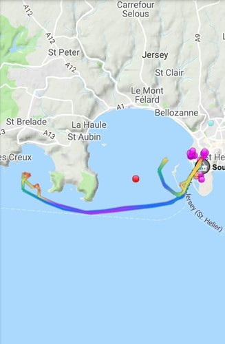 St Helier ILB Assists 4 People Trapped On Elizabeth Castle Image4