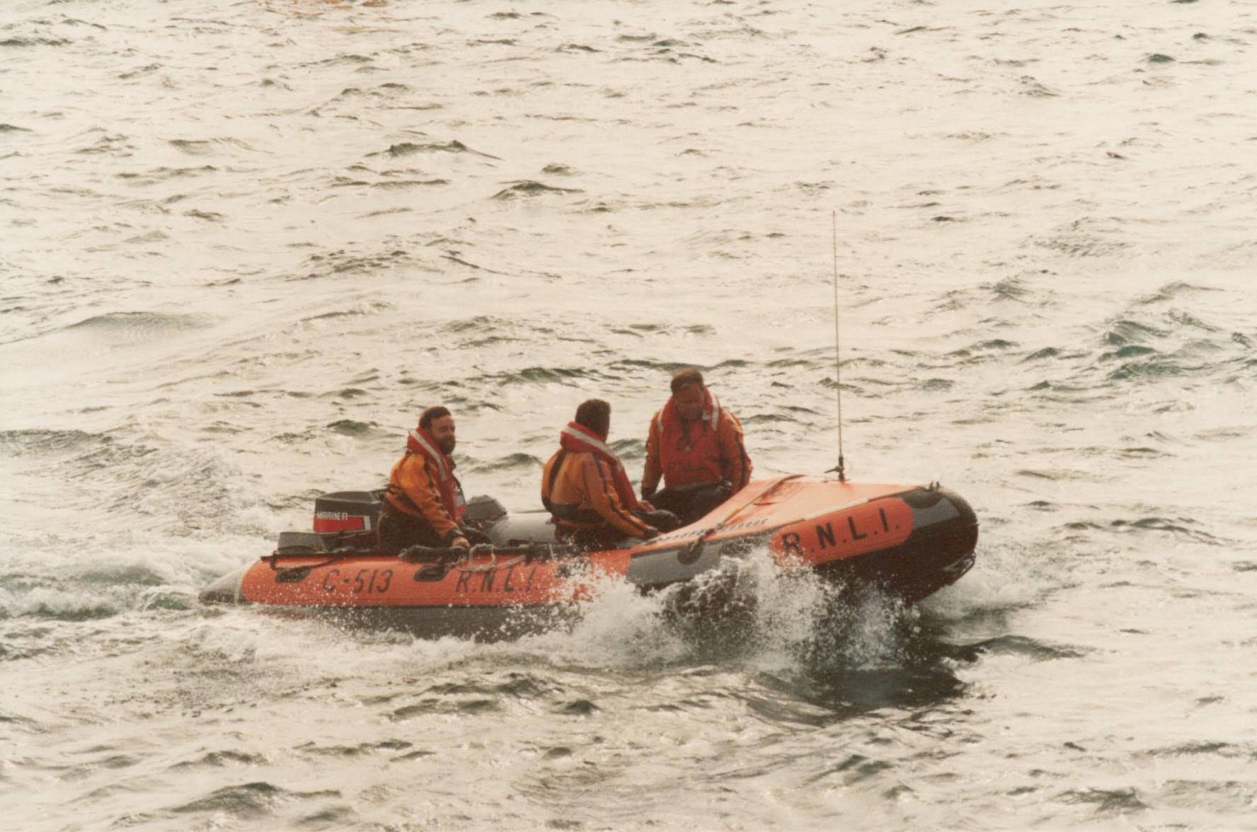 10869325 1078970295453399 586274346864449345 O