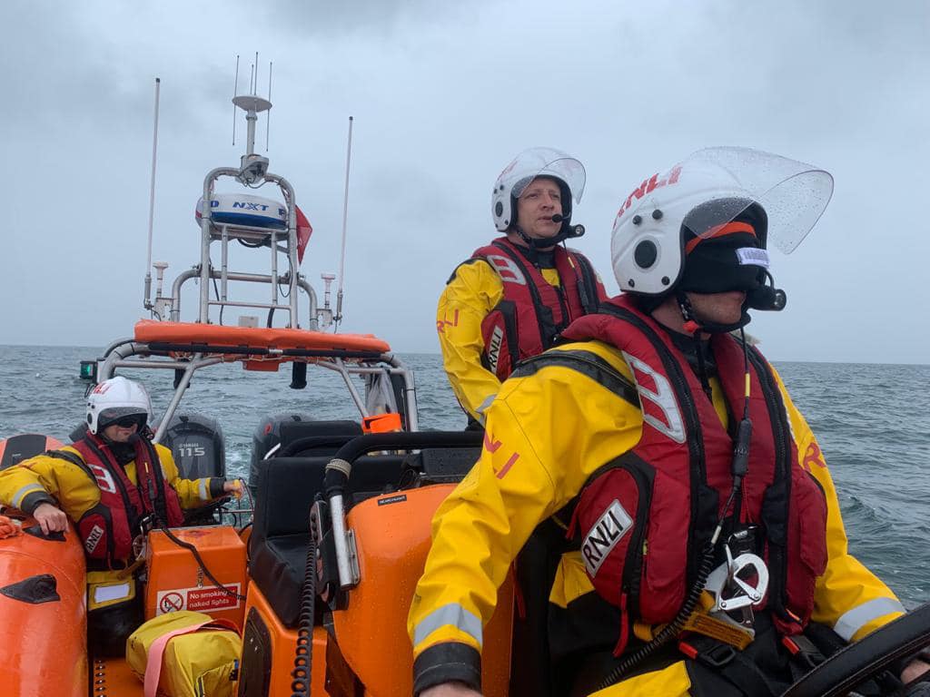 228540583 4930131473670576 5508761170378743584 N