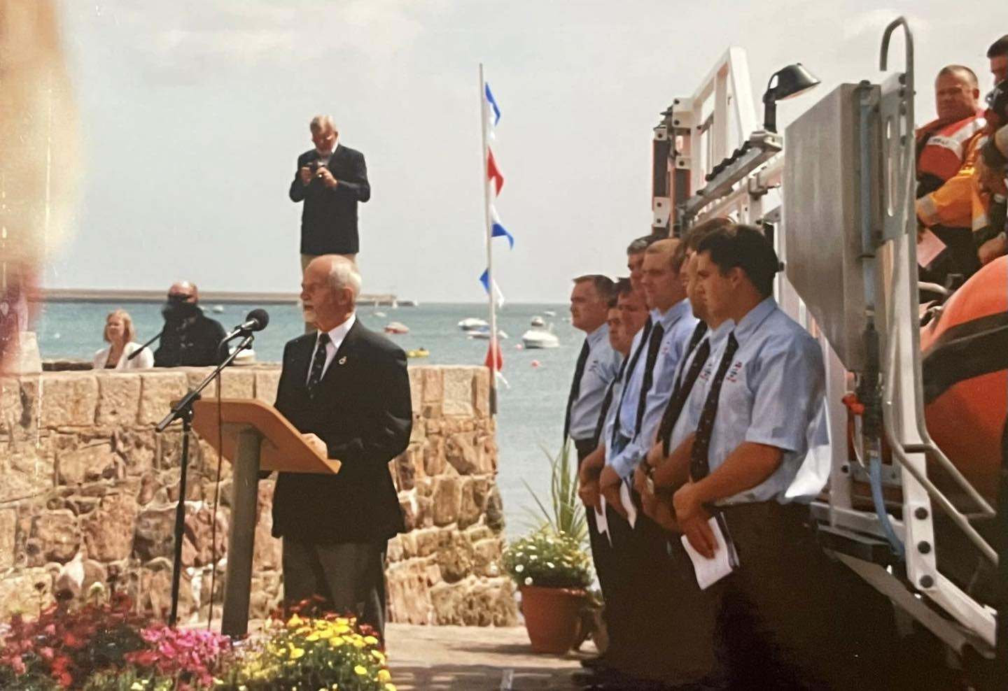 341205071 1381479655940269 857693096859330755 N