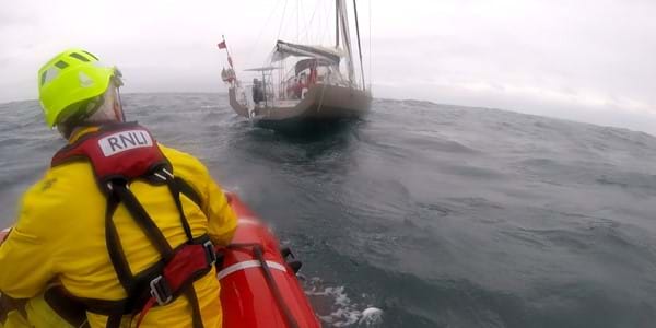 RNLI Jersey tasked to Mayday from French yacht Image